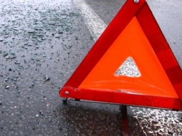 На Волині сталась смертельна аварія за участі вантажівки і легковика