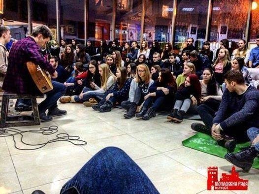 У Луцьку молодіжна рада при Романюку  набирає нових активістів. ФОТО