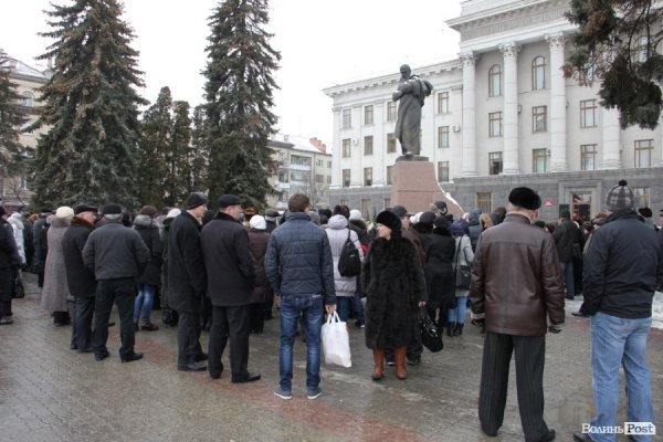 Луцьк вшанував Шевченка. ФОТО