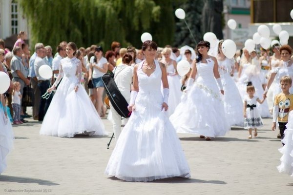 Переможці Параду наречених в Луцьку. ФОТО