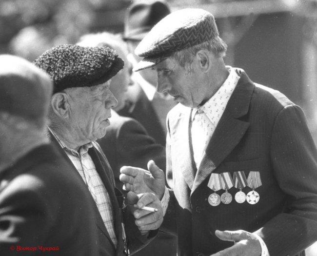 Справжні солдати, які пережили пекло війни: фотоспогади 30 років тому