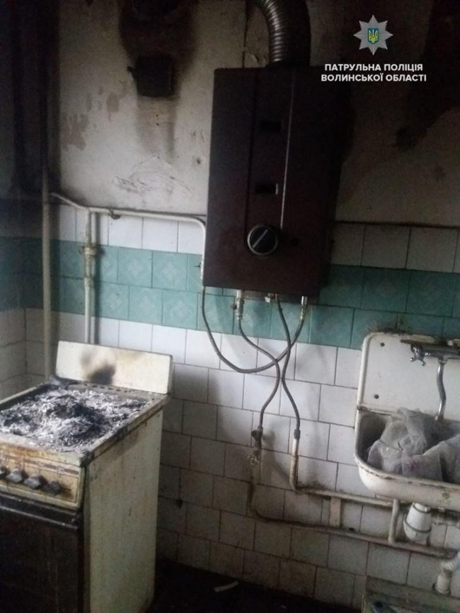 У Ковелі психічнохворий ледь не спалив помешкання. ФОТО
