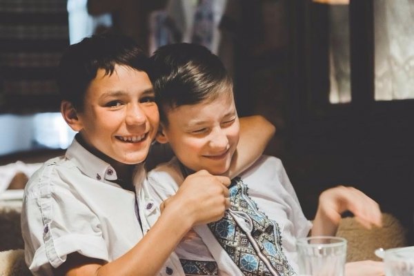 Лучанка стала хрещеною маленького безхатченка. ФОТО