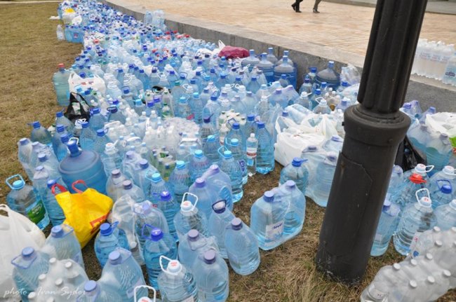 Церква, медики, тіла: священик з Волині показав трагічні кадри з протистояння на Майдані 5-річної давності