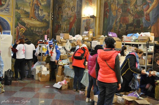 Церква, медики, тіла: священик з Волині показав трагічні кадри з протистояння на Майдані 5-річної давності