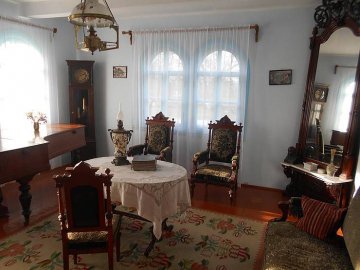 На Волині за майже 11 мільйонів відреставрують занехаяні будинки родини Косачів 