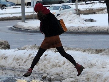 «Дупу легше зупинити, ніж машину», – волинянин закликав пішоходів бути обережними