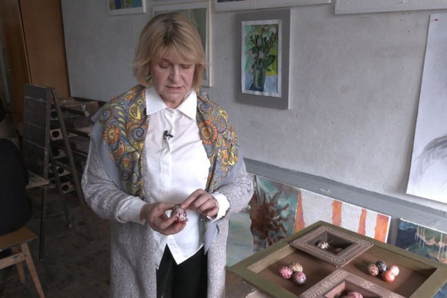 Художниця з Луцька розповіла про особливості волинської писанки