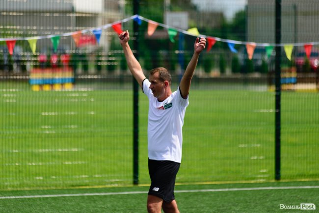 Свято корпоративної єдності: група компаній «Континіум» влаштувала футбольний турнір. ФОТО