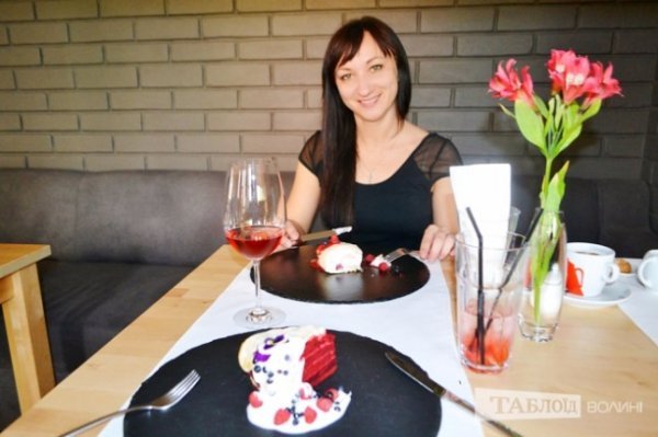 Власник ВолиньPost став офіціантом. ФОТО