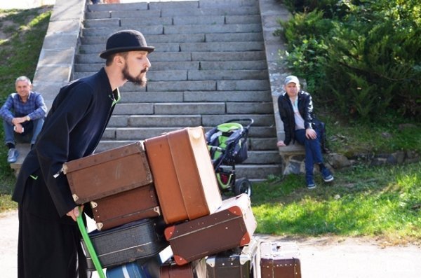 Відкриття театрального фестивалю «Мандрівний вішак - 2016» у Луцьку. ФОТО