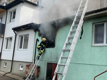У Луцьку на вулиці Космонавтів горіла квартира. ФОТО
