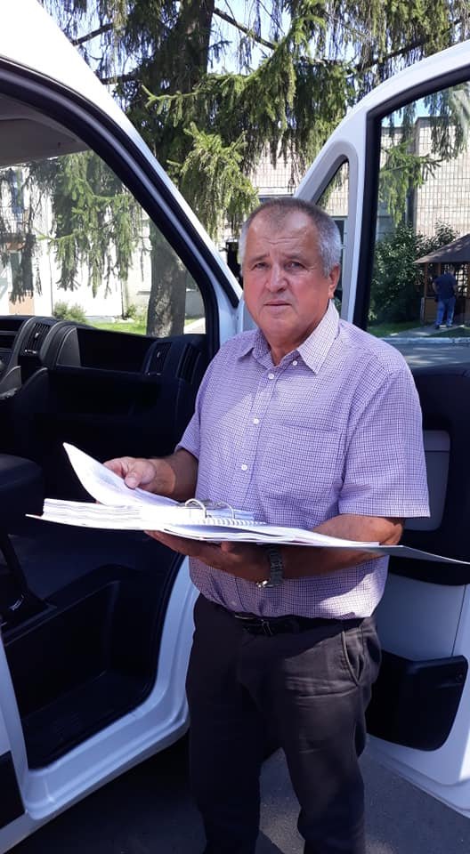 Волинським медикам передали надсучасну «швидку». ФОТО