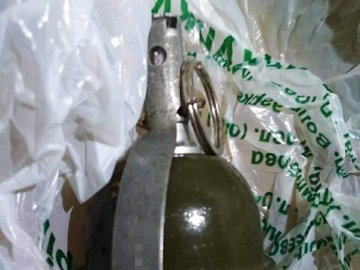 У чоловіка в лікарні під подушкою знайшли гранату