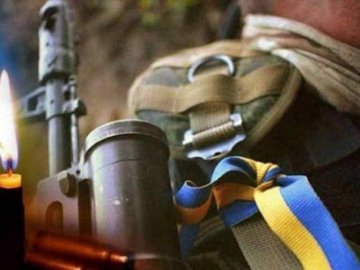 На Сході внаслідок обстрілу загинув український військовий