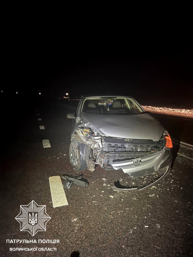 «Вискочив» на зустрічну: на Волині Peugeot втаранився у ЗАЗ