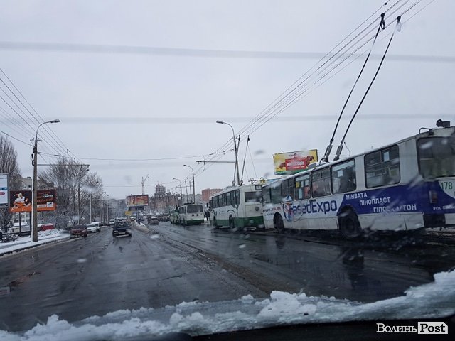 У Луцьку - «затор» із тролейбусів