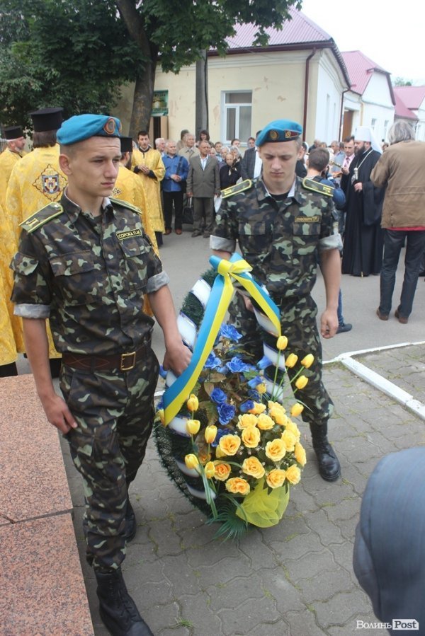 У Луцьку намалювали ікону на честь розстріляних у Луцьку в’язнів. ФОТО