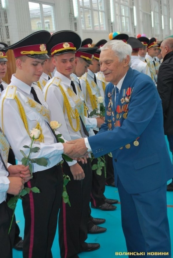 Випускний у луцькому військовому ліцеї. ФОТО