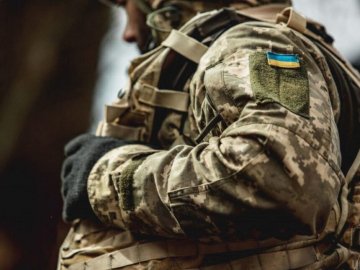 Міністр оборони хоче призвати на службу українців, які проживають за кордоном