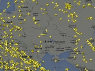 Повітряний простір над Дніпропетровськом закрили через загрозу теракту
