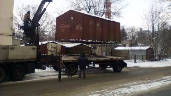 У Луцьку провели черговий демонтаж гаражів