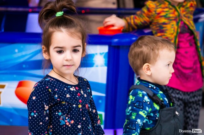 У «Промені» веселили дітей весняною програмою. ФОТО*