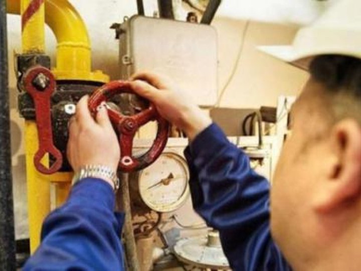 Частина лучан залишилися без гарячої води через зупинку роботи котельні