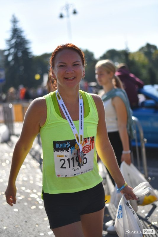 «Бойовий» настрій і віра в себе: як команда «КроШу» підкорювала шостий «Дмитрук Лучеськ Півмарафон». ФОТО*