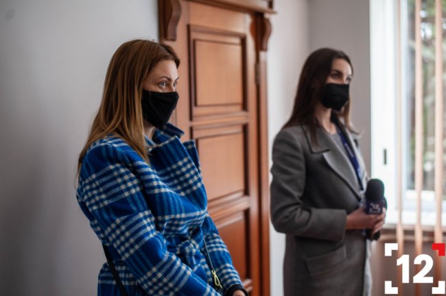 Благодійники передали волинським лікарням прилади для вимірювання рівня кисню в крові