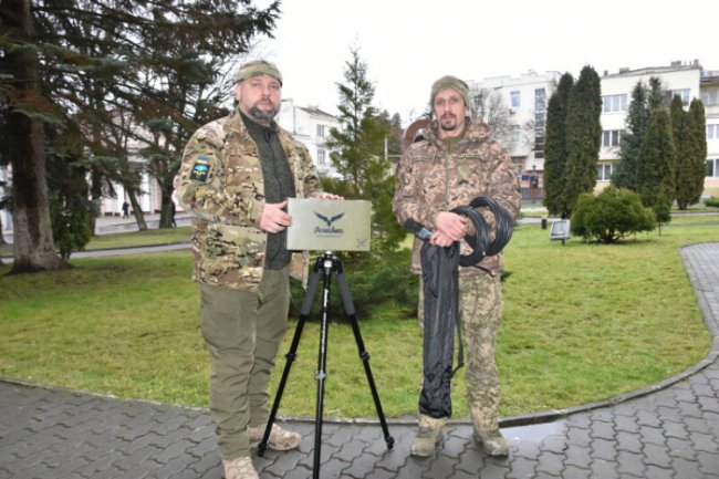 Луцька міськрада придбала військовим 6 квадрокоптерів. ФОТО