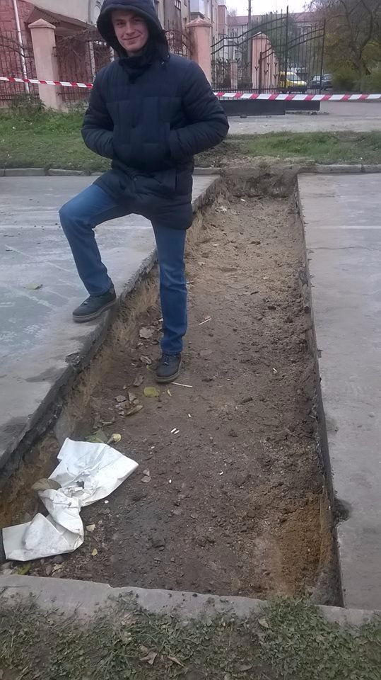 У Луцьку перекрили рух на одній з вулиць