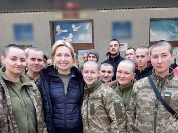 Наразі в російському полоні перебуває 126 жінок, –  Мінреінтеграції