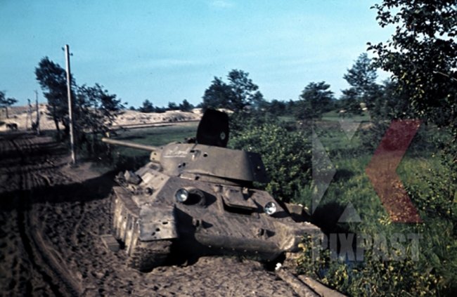 Червень 1941 року в кольорі: фото з початку війни