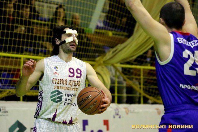 Баскетболісти «Старого Луцька» обіграли команду з Житомира. ФОТО