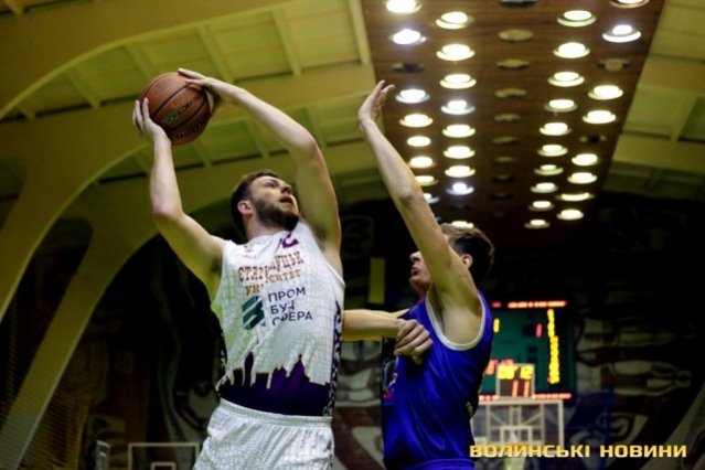 Баскетболісти «Старого Луцька» обіграли команду з Житомира. ФОТО
