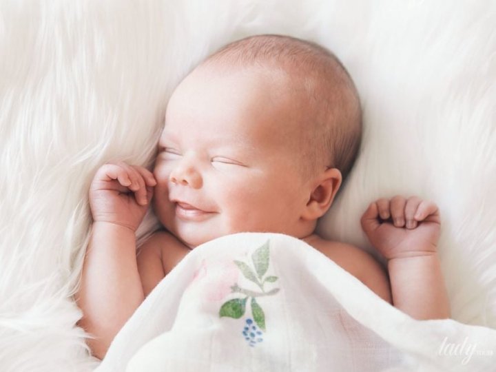 ТОП-10 базових речей для новонароджених, які знадобляться у перші місяці життя