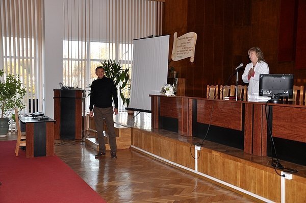 Кандидат у депутати Ігор Чорнуха підтримує міську клінічну лікарню*