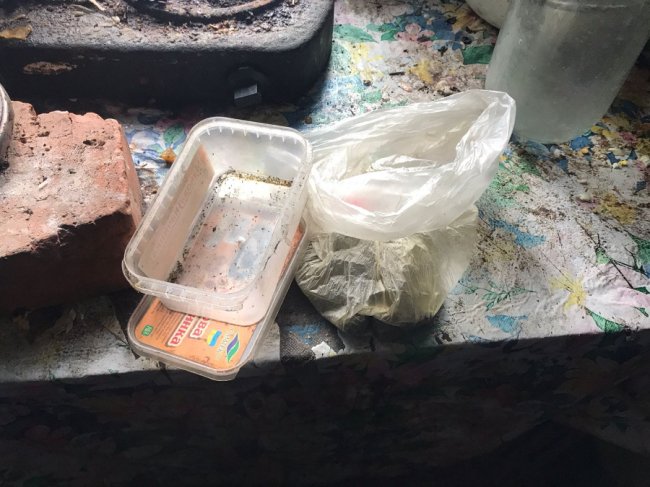 У волинянина поліцейські знайшли пакет з канабісом