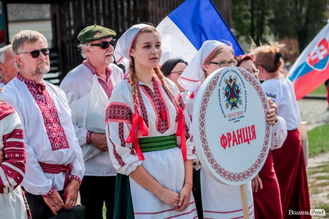 Неймовірні вбрання та іноземні гості: фестиваль «Берегиня» у Луцькому замку. ФОТО