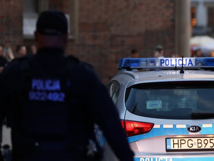 У Польщі 15-річний хлопець вчинив напад із ножем у школі: є загибла