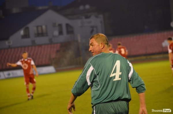 У Луцьку зійшлися легенди футболу з «Волині» та «Карпат». ФОТО 