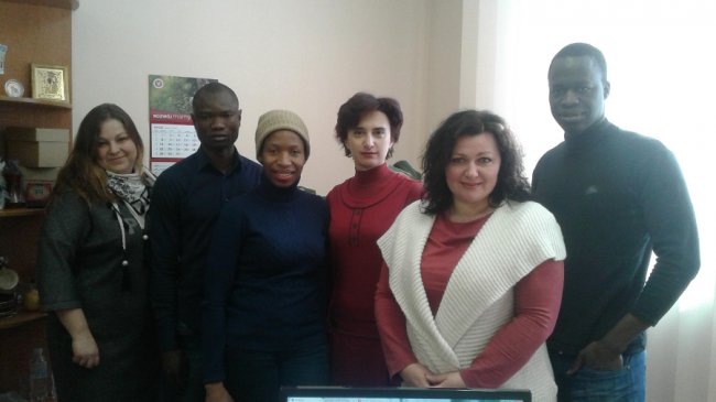 з науковаими керівниками