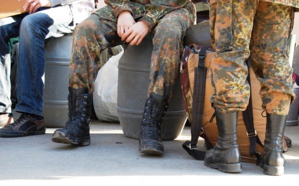 До волинського лісу відправили 130 камуфльованих молодиків