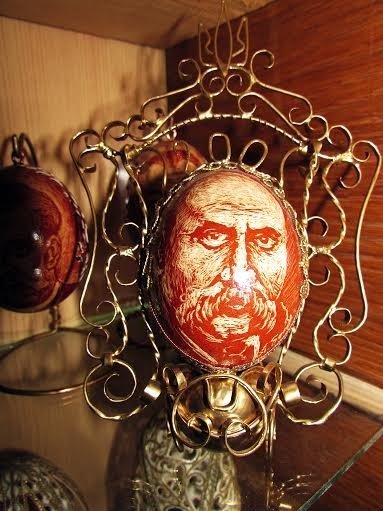 Виріб волинського митця прикрашатиме кабінет Президента. ФОТО