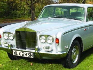 Андрій Данилко заради українців продає на аукціоні легендарне авто Фредді Мерк’юрі 