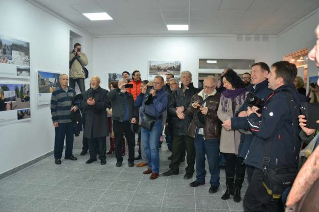 Відомий фотограф презентував виставку про Луцьк