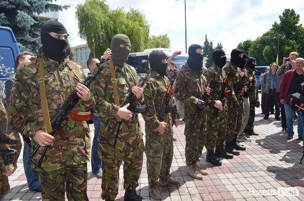 Волинський «Правий сектор» прийняв присягу та вирушив на Схід. ФОТО