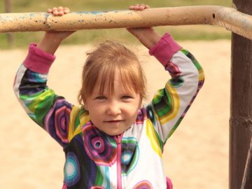 Волонтери закликають підтримати доньку загиблого військового з Волині