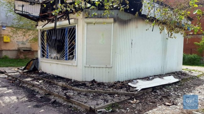 У Володимирі-Волинському через замикання згорів магазин. ФОТО